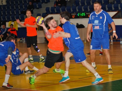 ilmuzi/hcas-nachodb-170218-m.jpg ilmuzi/hcas-nachodb-170218-m.jpg
